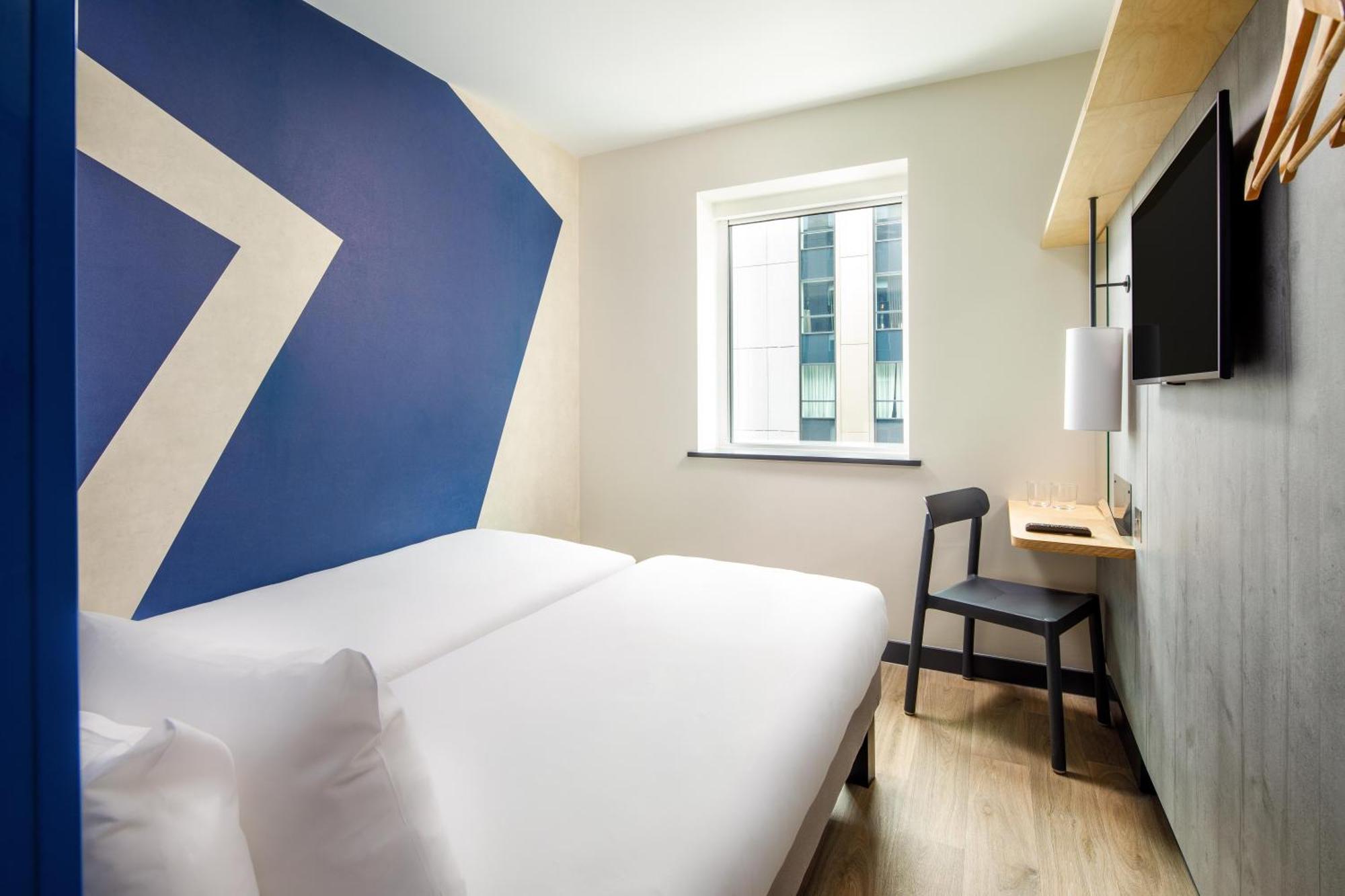 Ibis Budget Manchester Airport T2 霍尔 外观 照片