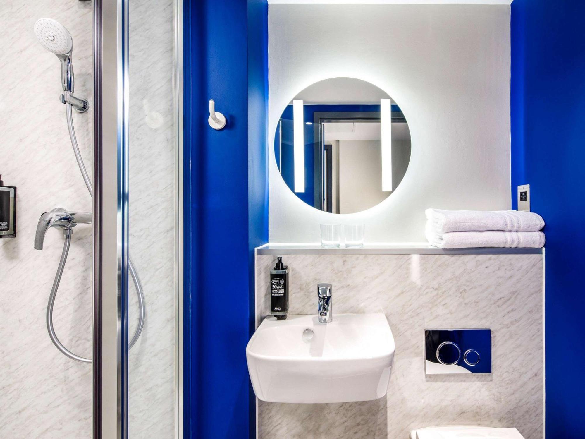 Ibis Budget Manchester Airport T2 霍尔 外观 照片