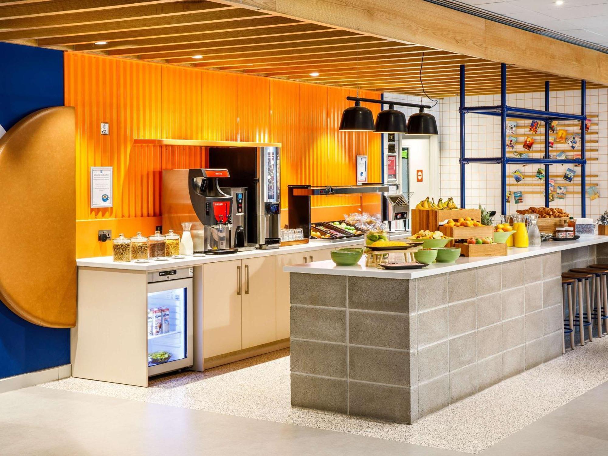Ibis Budget Manchester Airport T2 霍尔 外观 照片